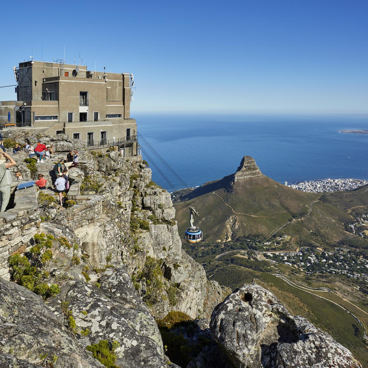 CELEBRATE THE FESTIVE SEASON AT TABLE MOUNTAIN AERIAL CABLEWAY