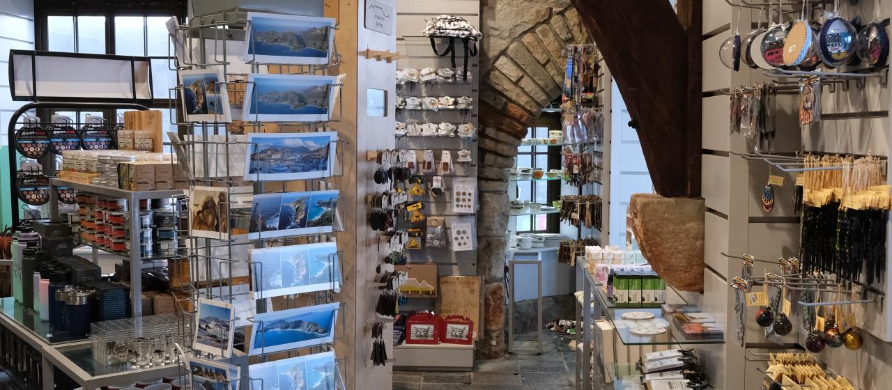 Leave with a memento