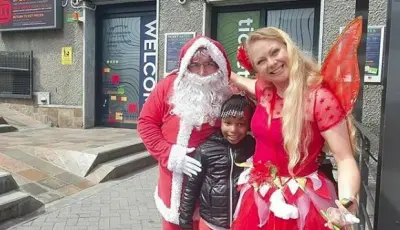 Father Christmas and helper 1