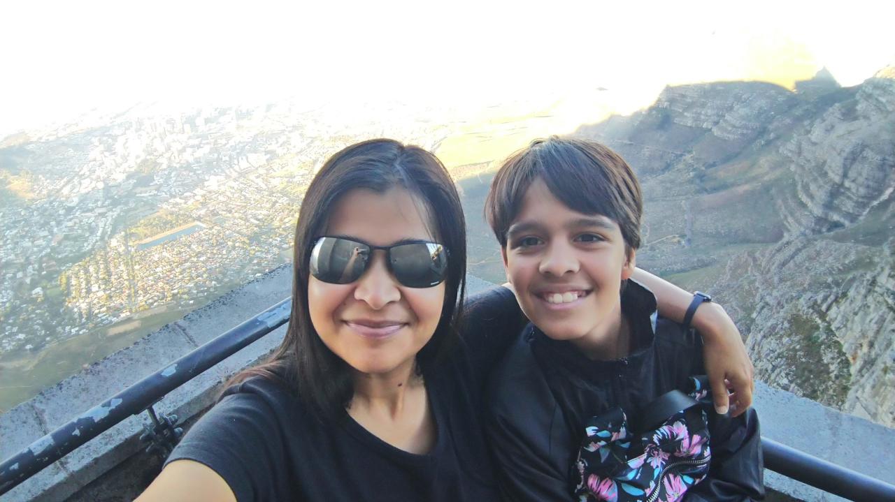 Kashmiri Beesham week 4 winner